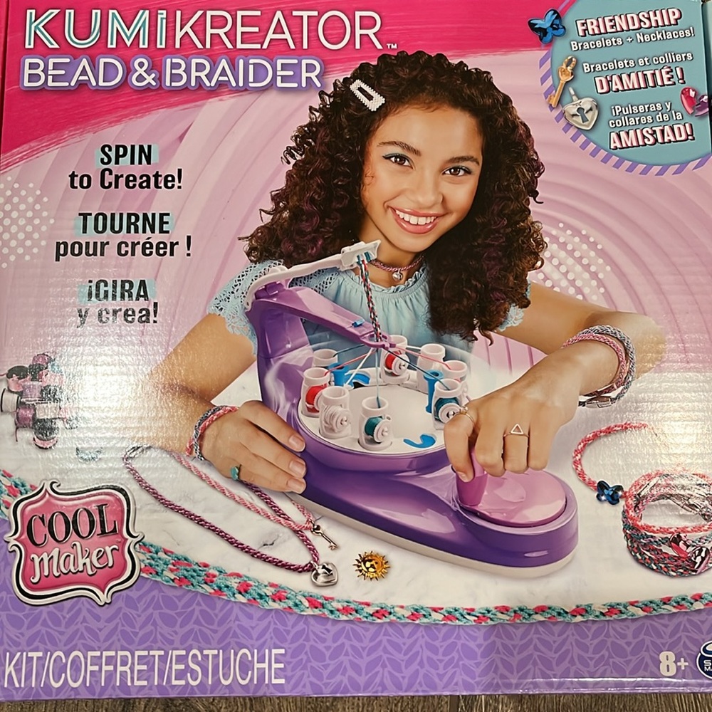 Kumi creator braider for ages 8+ from Spinmaster